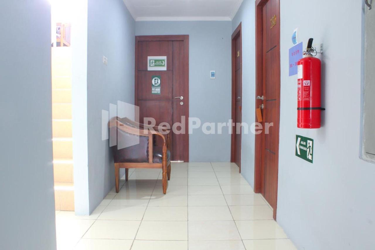 Brahma Hotel Mitra Reddoorz Jakarta Eksteriør bilde