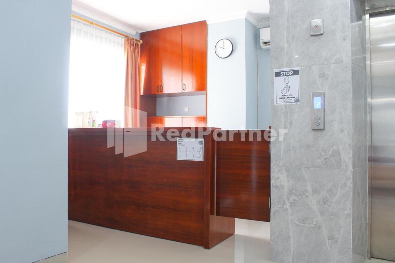 Brahma Hotel Mitra Reddoorz Jakarta Eksteriør bilde